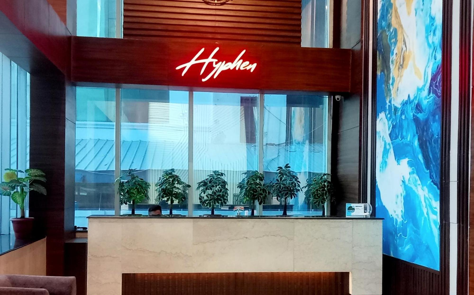 Hyphen Business Hotel Noida Zewnętrze zdjęcie