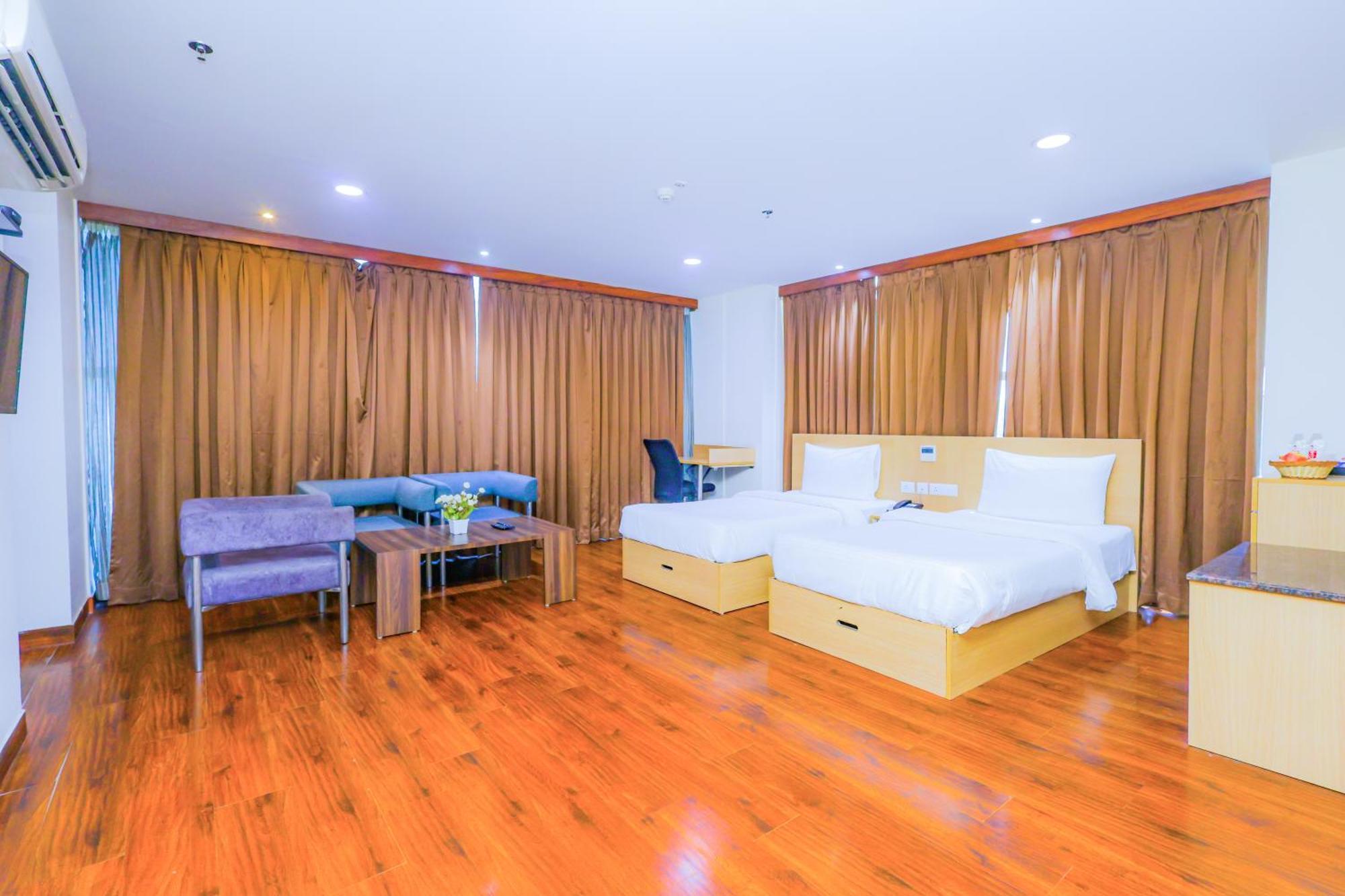Hyphen Business Hotel Noida Zewnętrze zdjęcie