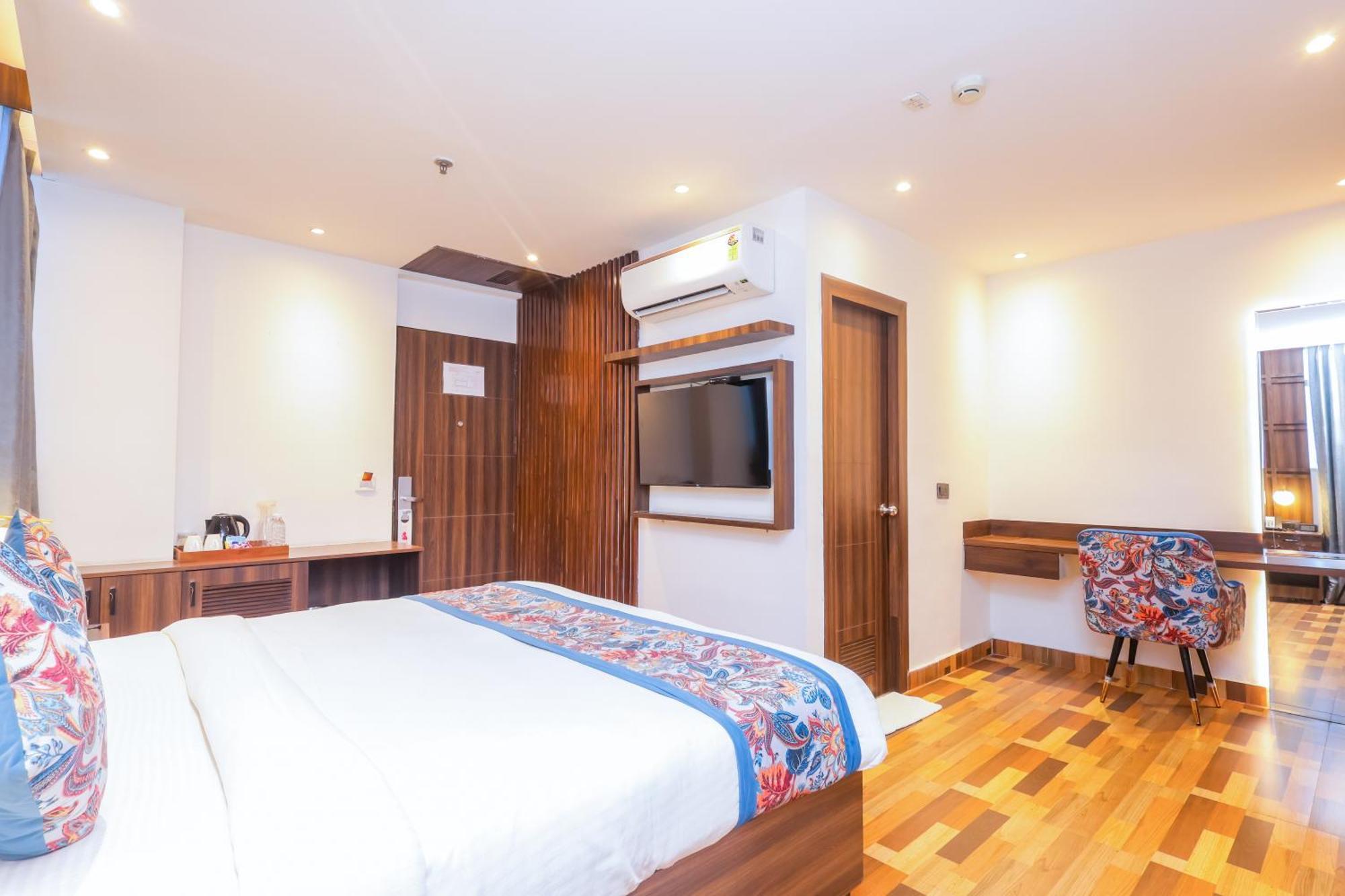 Hyphen Business Hotel Noida Zewnętrze zdjęcie